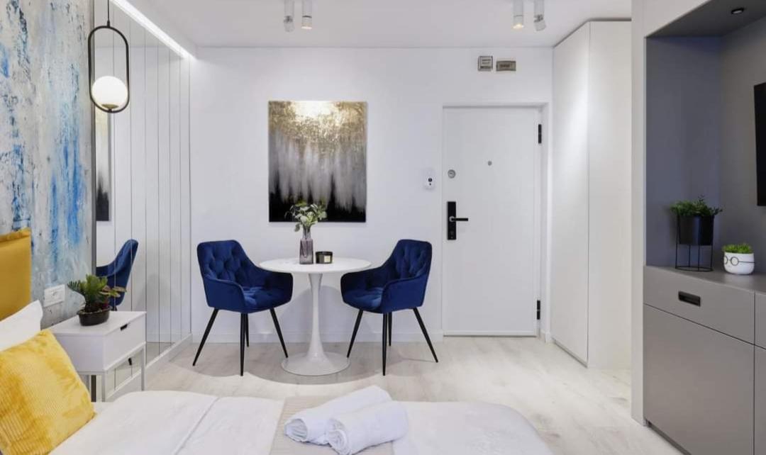 Government Deluxe Studio By Magic Apartments Бухарест Екстер'єр фото
