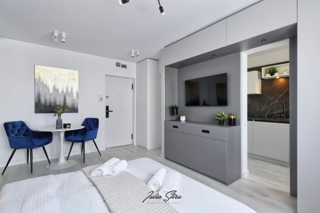 Government Deluxe Studio By Magic Apartments Бухарест Екстер'єр фото